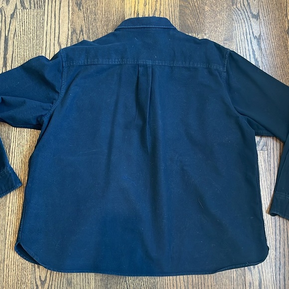 Eddie Bauer long sleeve heavy weight shirt with two front pockets - EUC - Picture 2 of 6